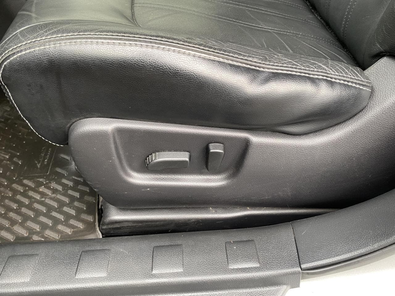 2011 Nissan X-TRAIL - 14