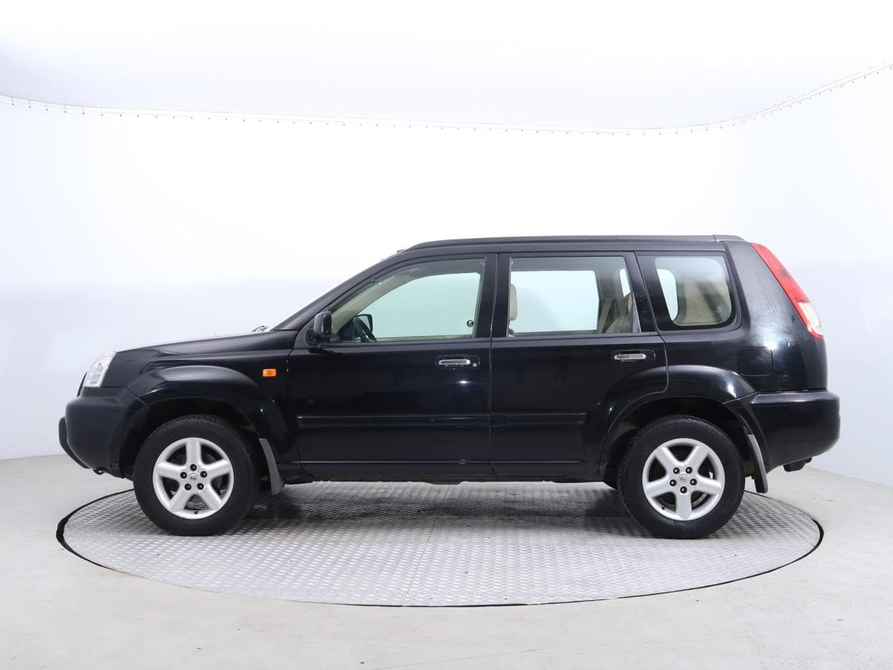 2003 Nissan X-Trail - 4