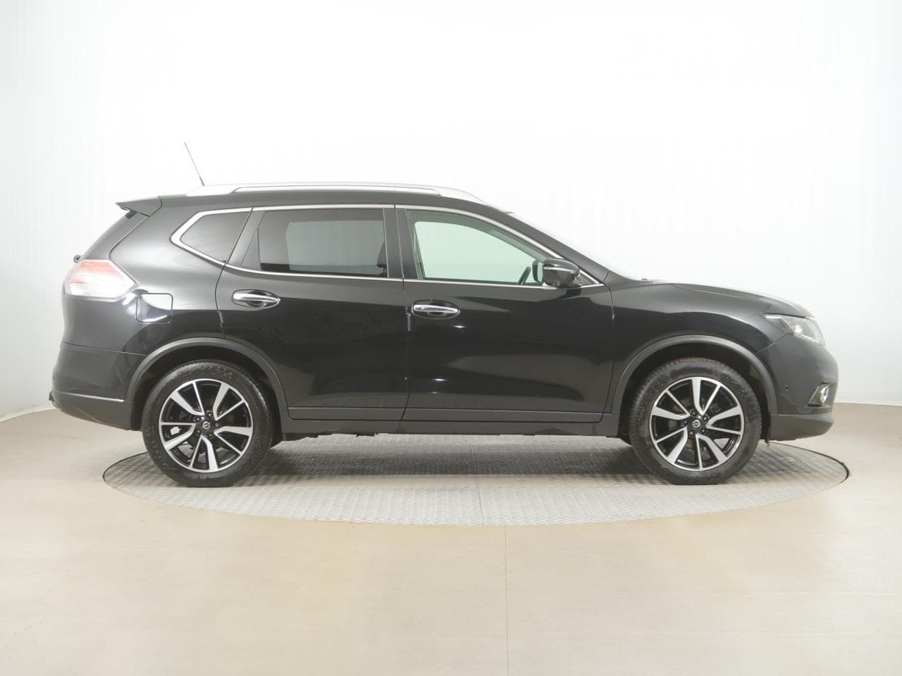 2016 Nissan X-Trail - 8