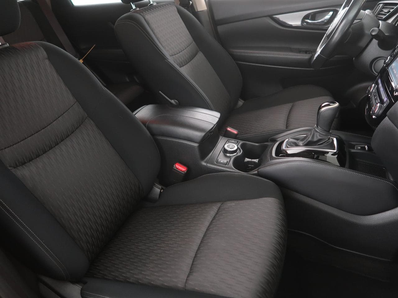 2021 Nissan X-TRAIL - 12