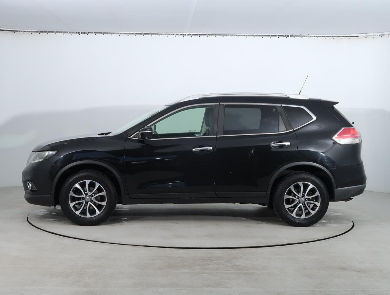 2015 Nissan X-Trail - 4