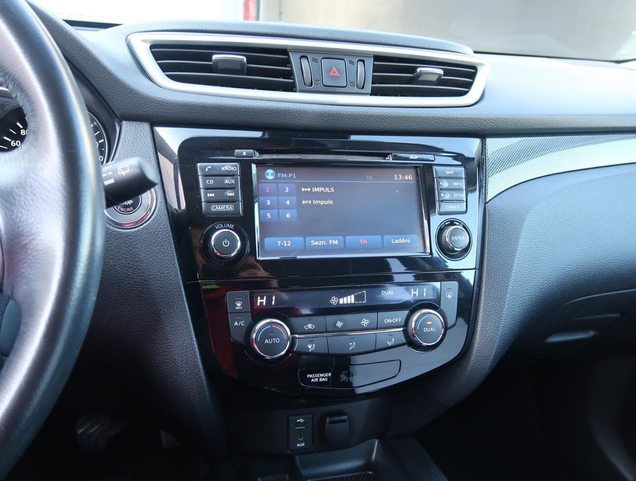 2015 Nissan X-Trail - 18