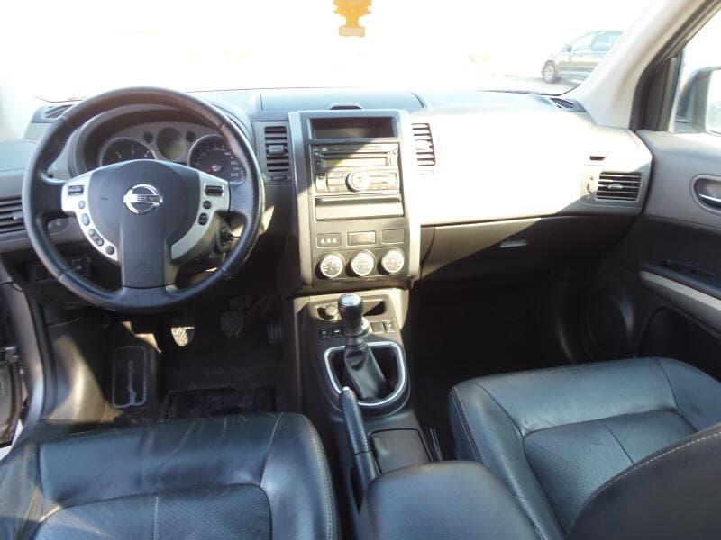 2010 Nissan X-Trail - 19