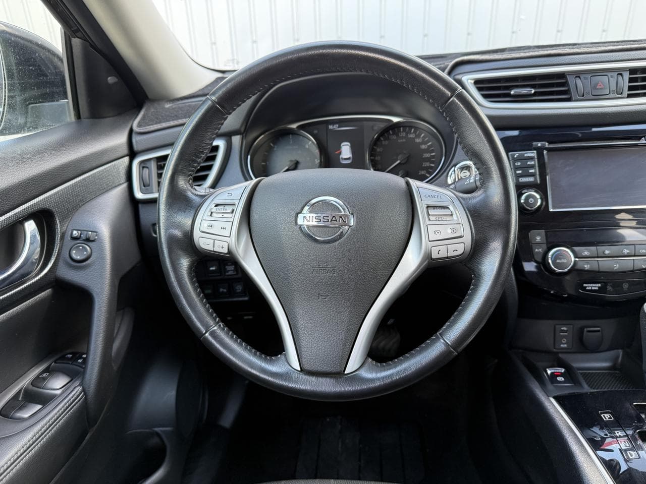 2017 Nissan X-TRAIL - 12