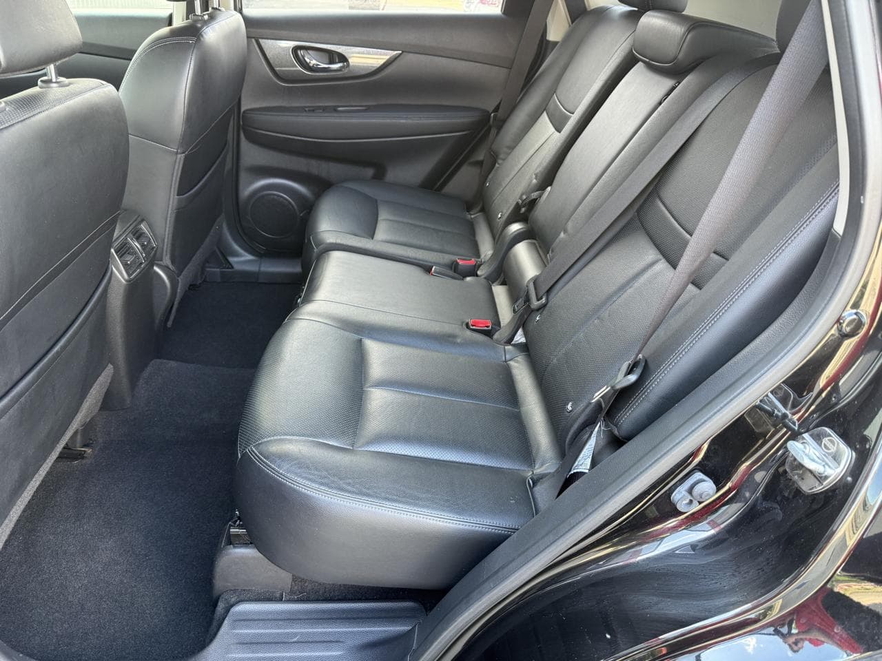 2017 Nissan X-TRAIL - 10