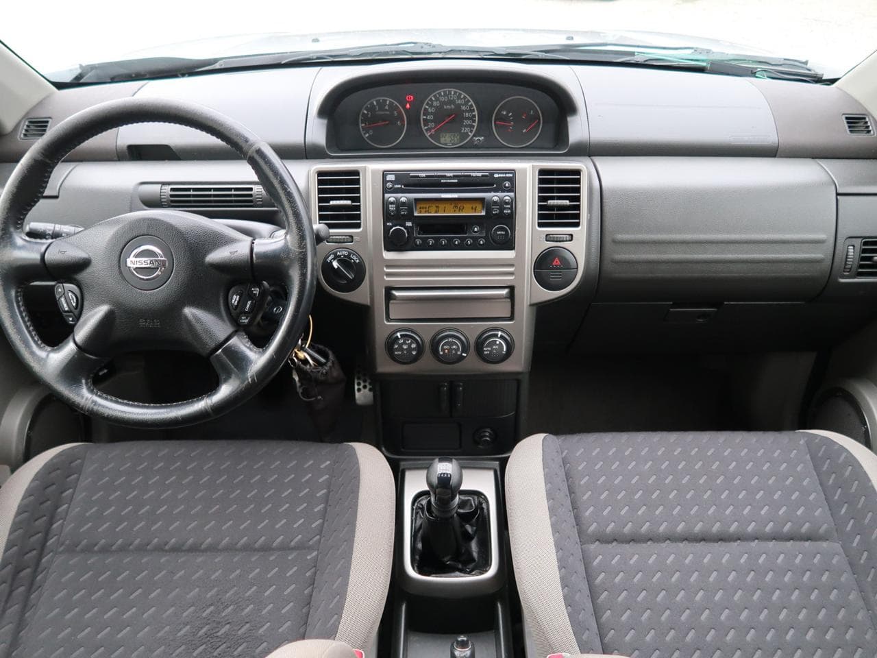 2005 Nissan X-TRAIL - 10