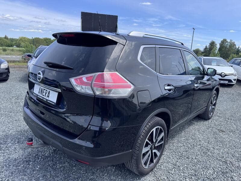 2015 Nissan X-TRAIL - 12