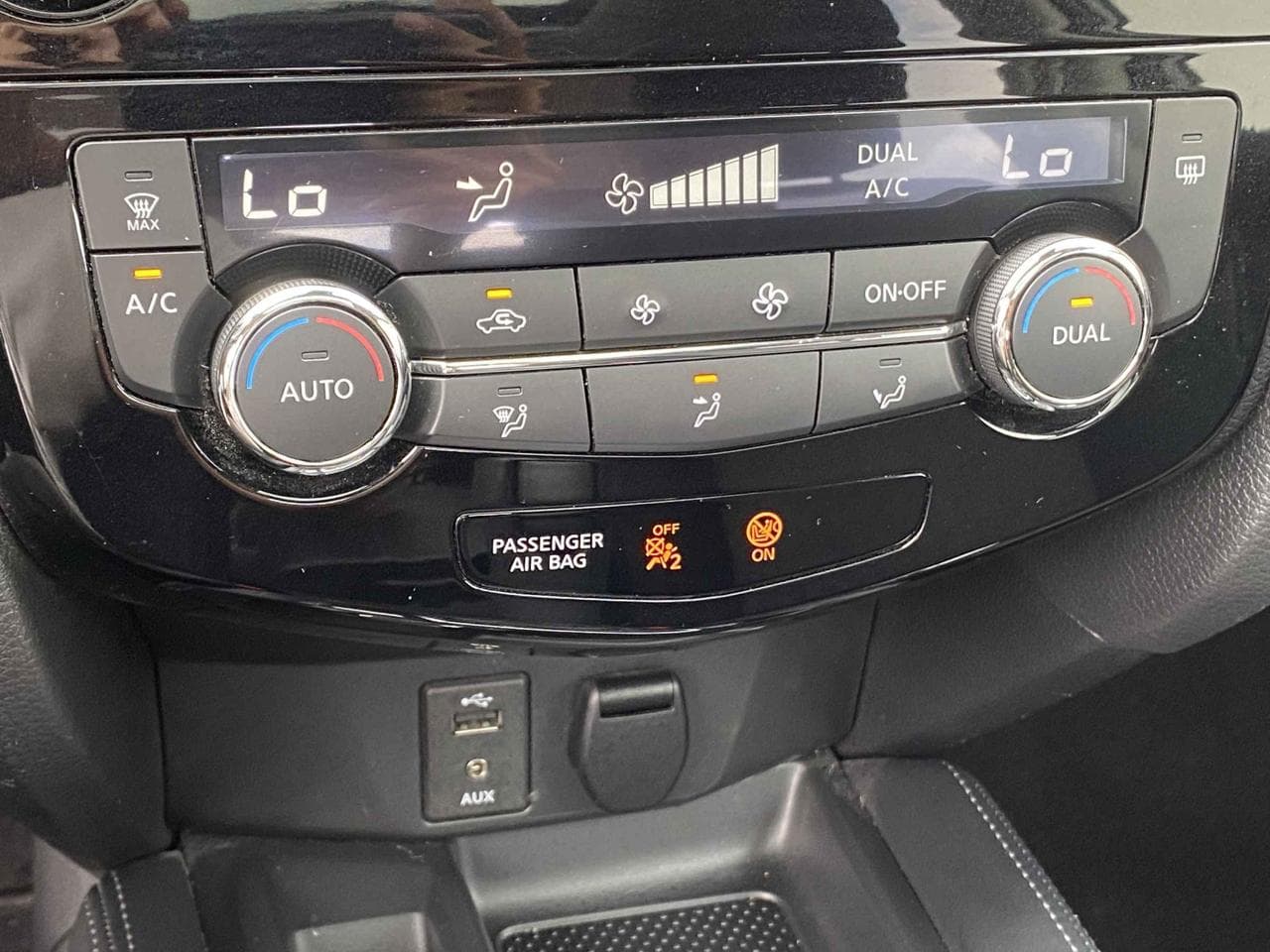 2020 Nissan X-TRAIL - 16
