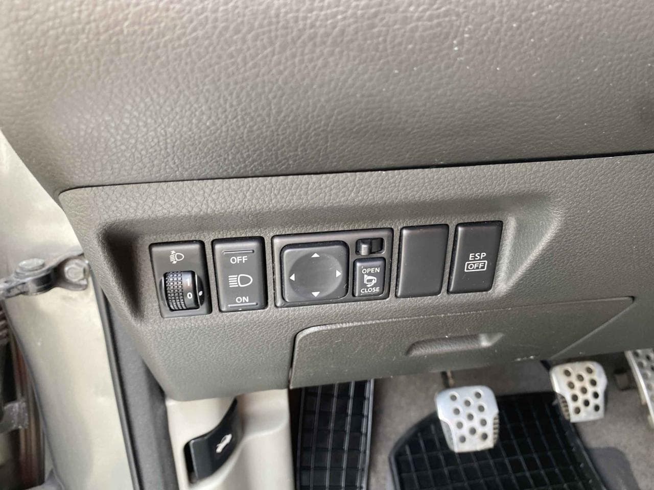2007 Nissan X-TRAIL - 27