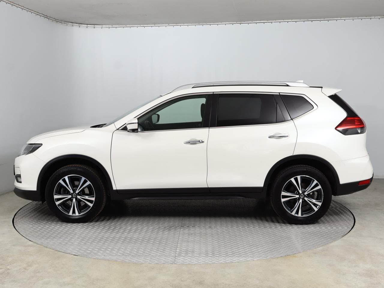 2020 Nissan X-TRAIL - 6
