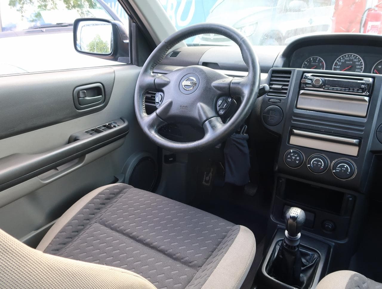2006 Nissan X-TRAIL - 9
