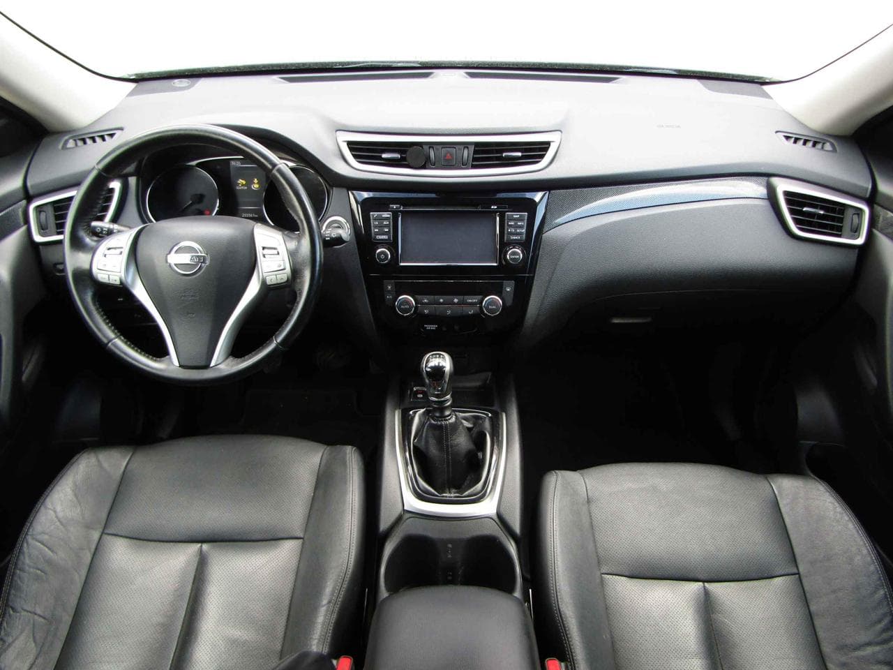 2016 Nissan X-TRAIL - 8