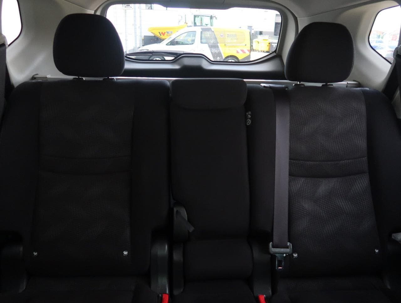 2016 Nissan X-TRAIL - 14