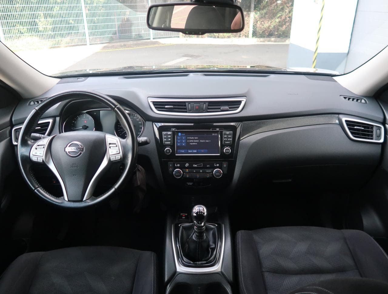 2016 Nissan X-TRAIL - 10