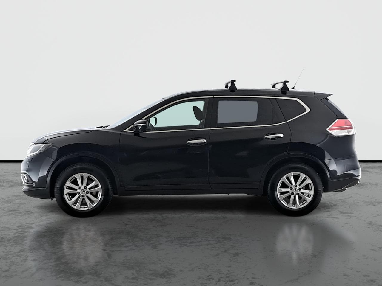 2015 Nissan X-TRAIL - 4