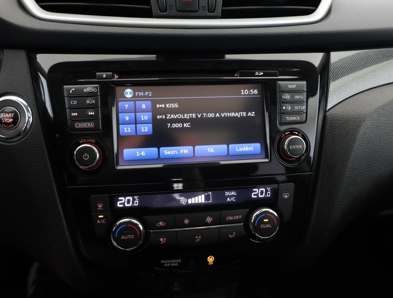 2017 Nissan X-TRAIL - 16