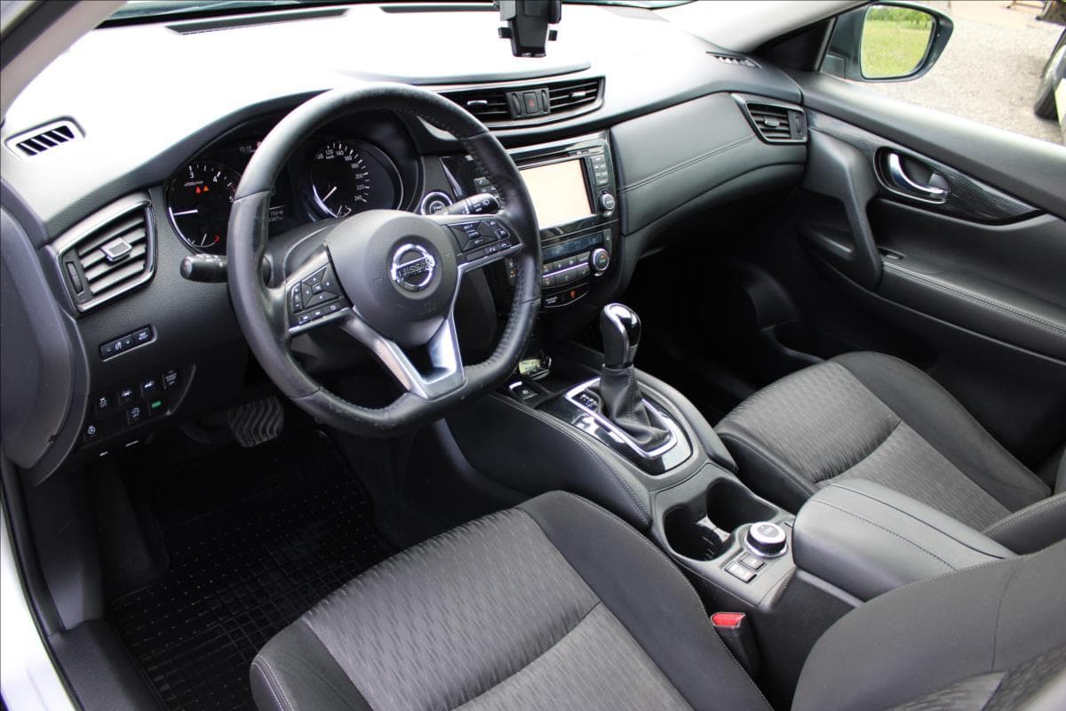 2018 Nissan X-TRAIL - 10