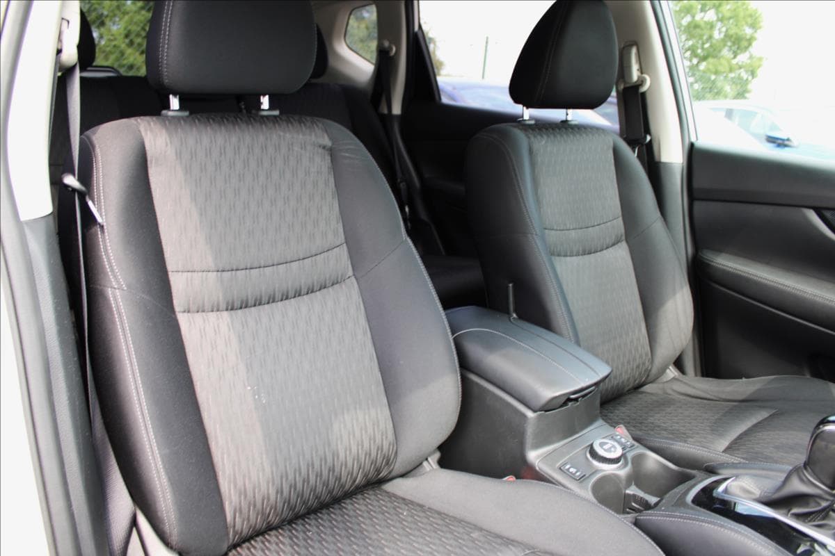 2018 Nissan X-TRAIL - 19