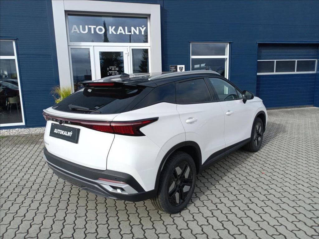2026 Omoda 5 - 4
