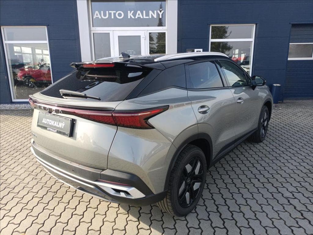 2026 Omoda 5 - 4