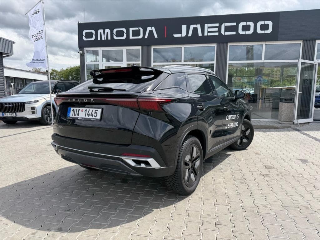 2025 Omoda 5 - 3
