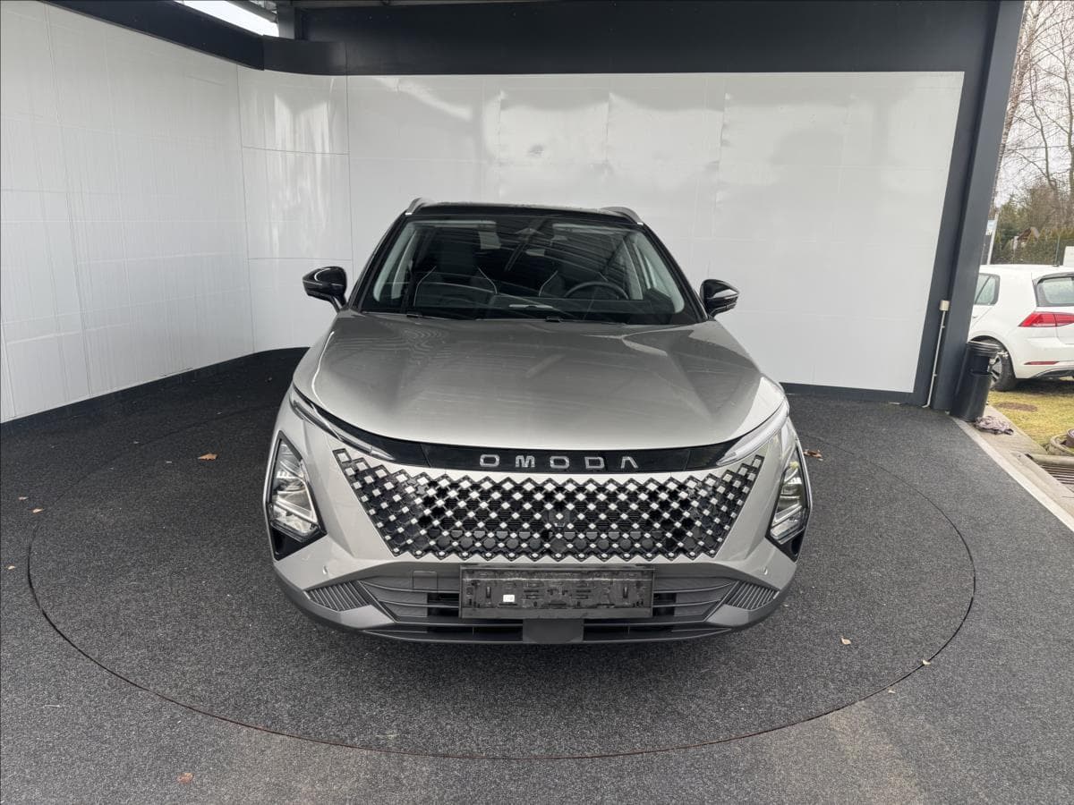2026 Omoda 5 - 9