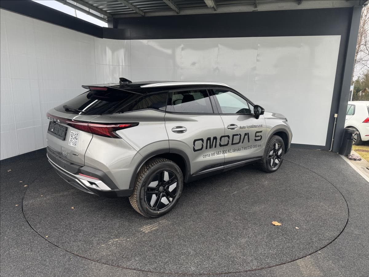 2026 Omoda 5 - 6