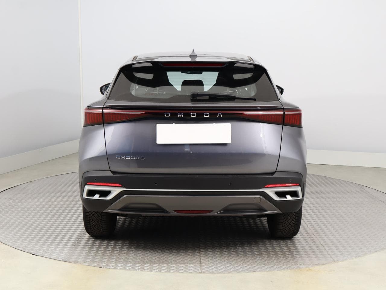 2025 Omoda 5 - 6
