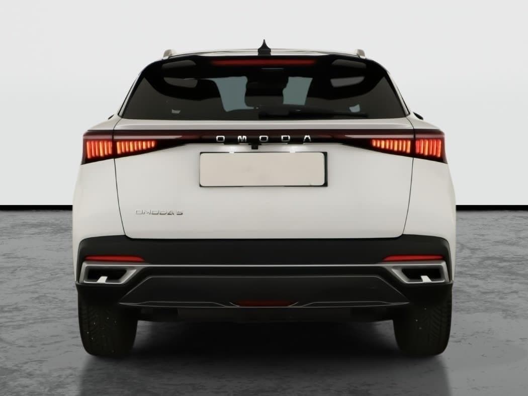 2025 Omoda 5 - 6
