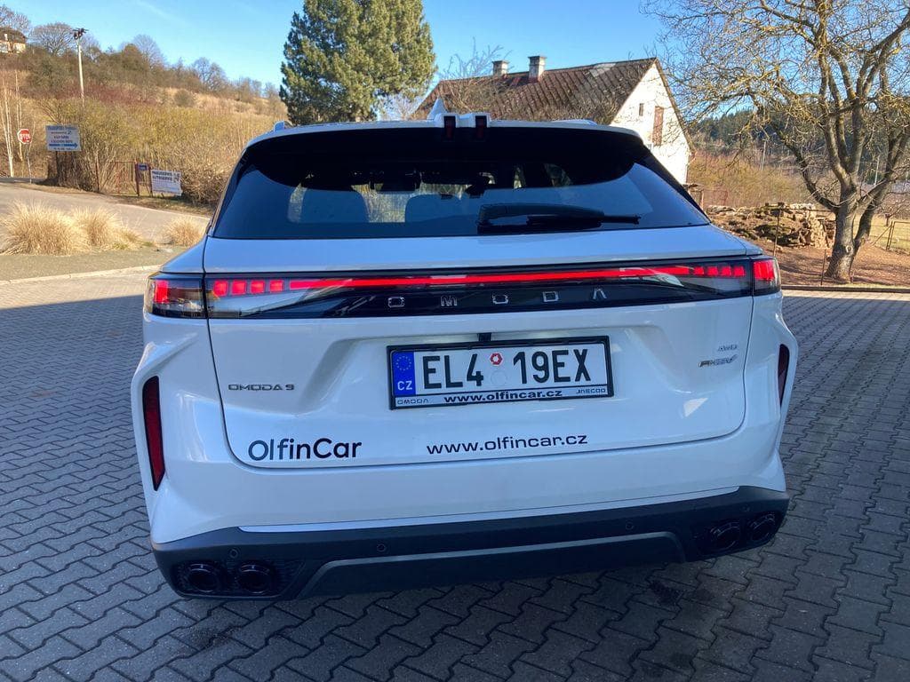 2025 Omoda 9 - 4