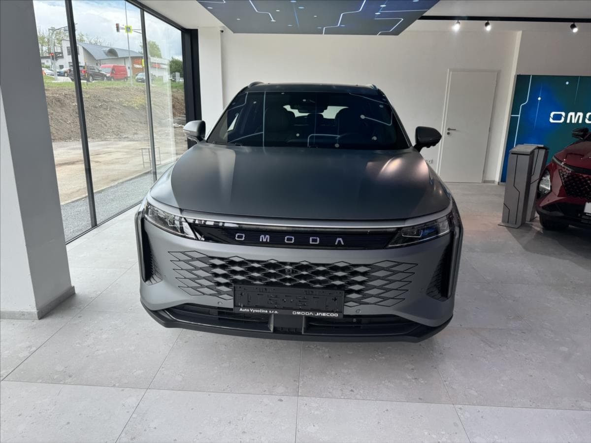 2026 Omoda 9 - 5
