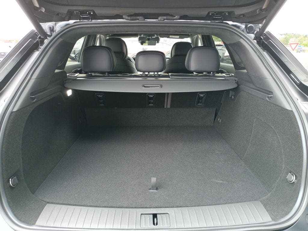 2026 Omoda 9 - 5