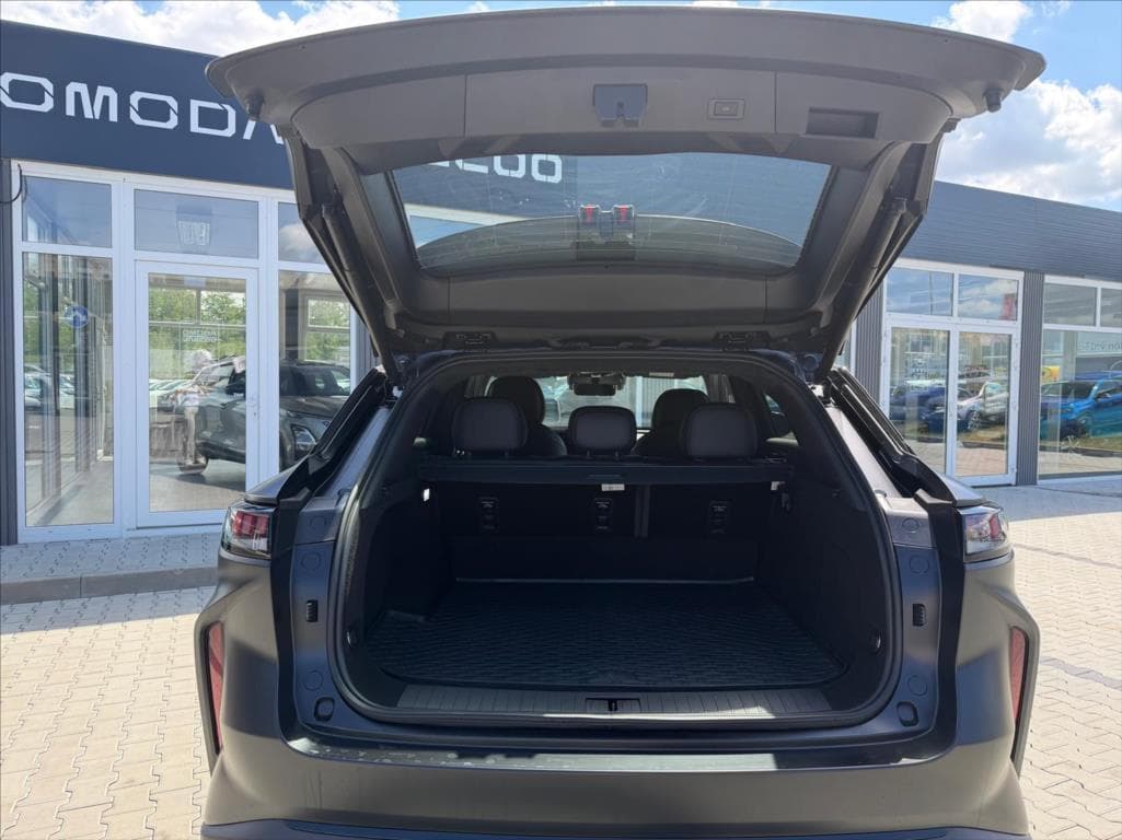 2026 Omoda 9 - 12