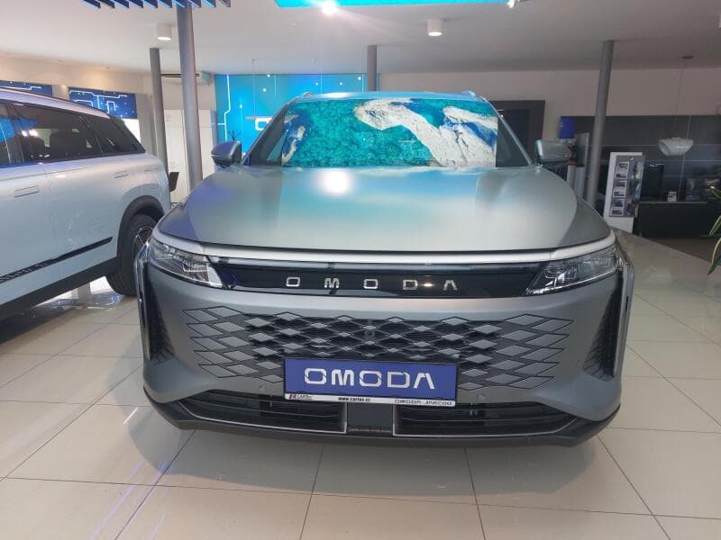 2025 Omoda 9 - 4