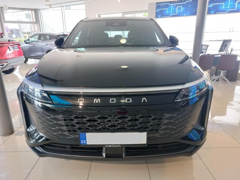 2025 Omoda 9 - 8