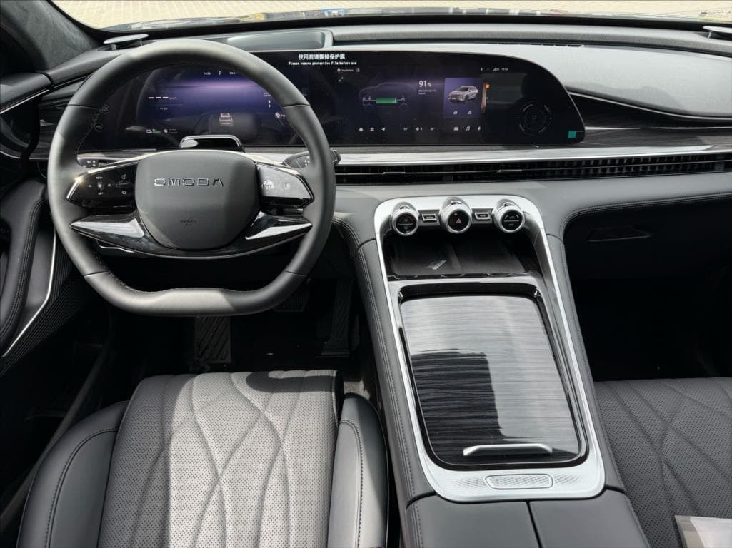 2026 Omoda 9 - 6