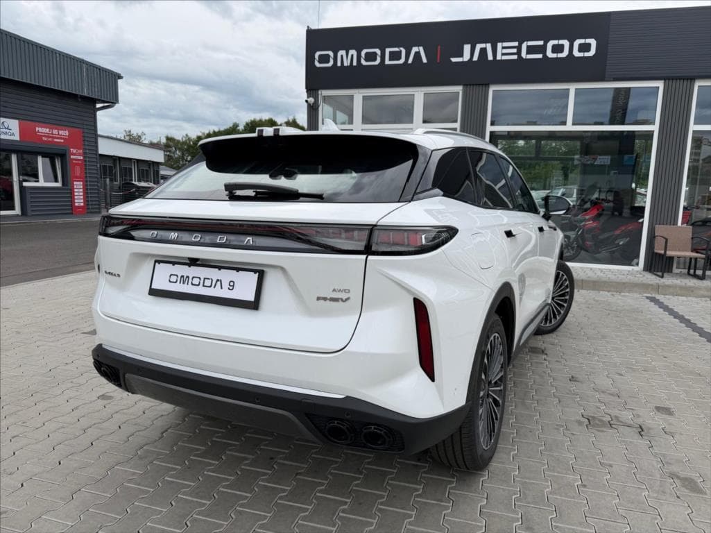 2026 Omoda 9 - 3