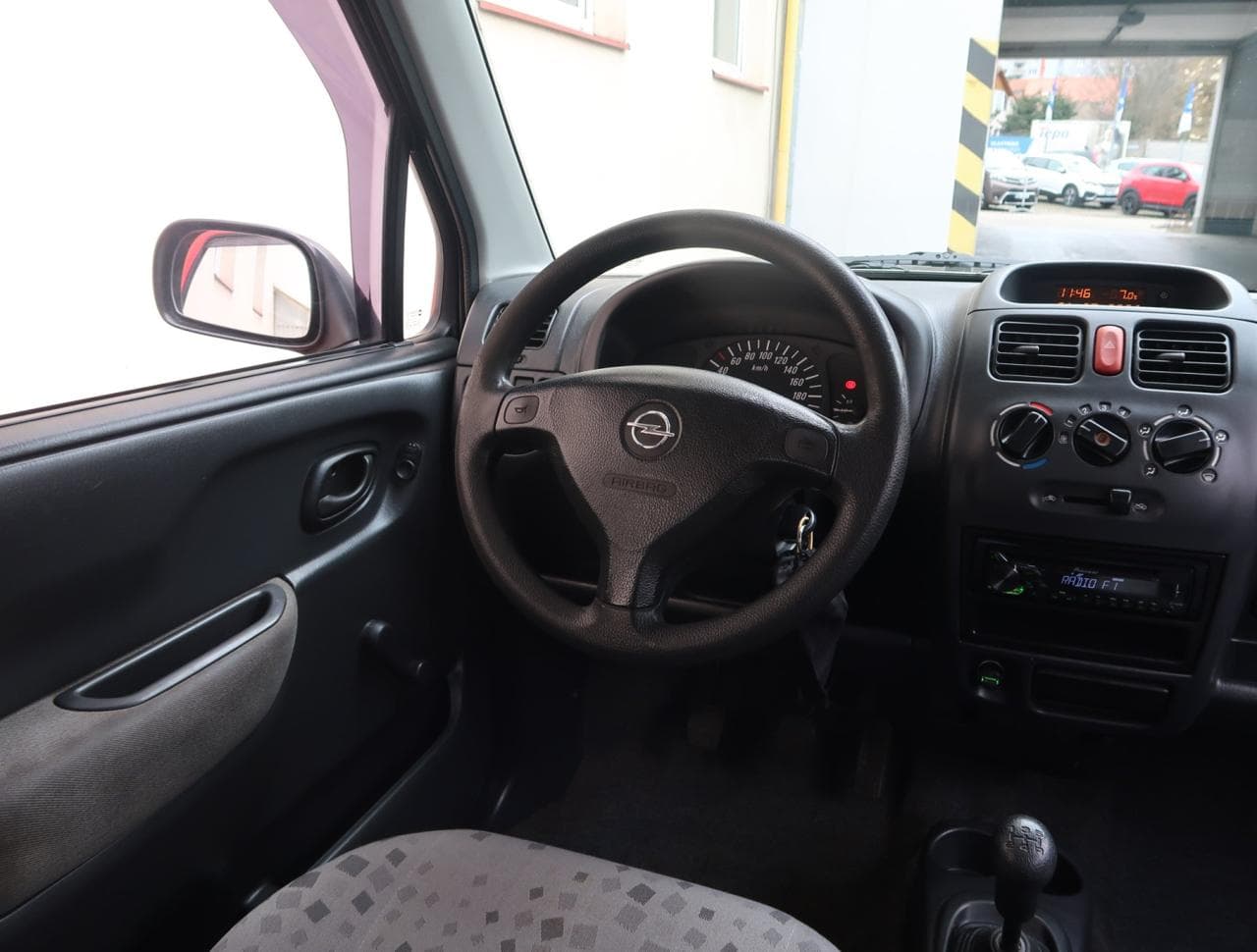 2003 Opel Agila - 9