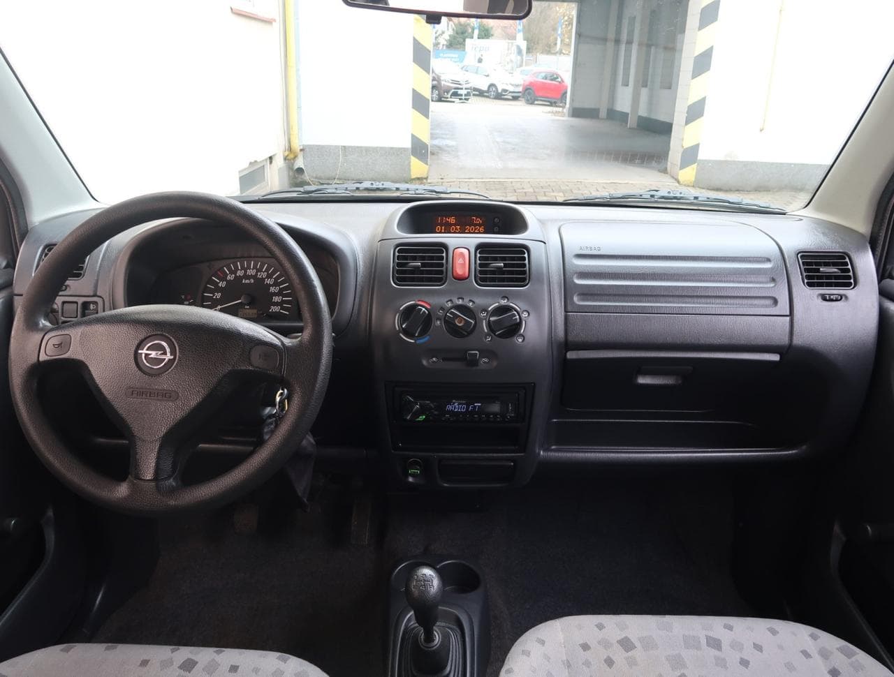 2003 Opel Agila - 10