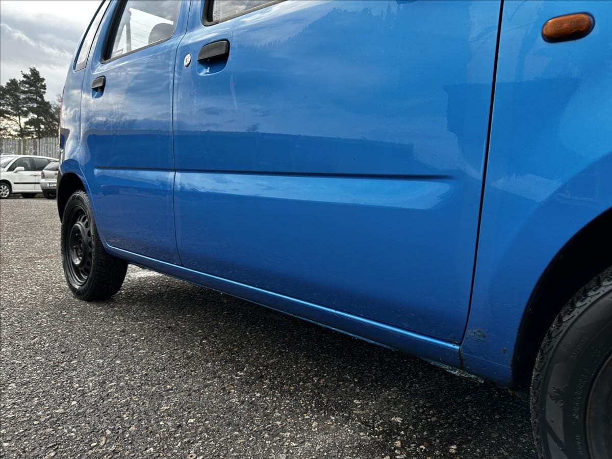 2002 Opel Agila - 19