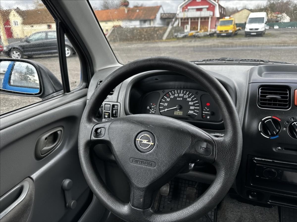 2002 Opel Agila - 31
