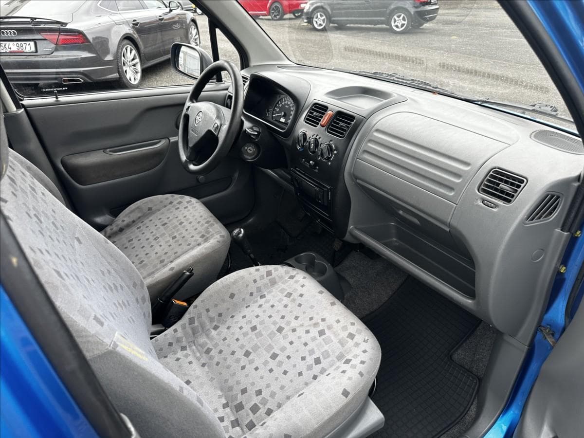 2002 Opel Agila - 37