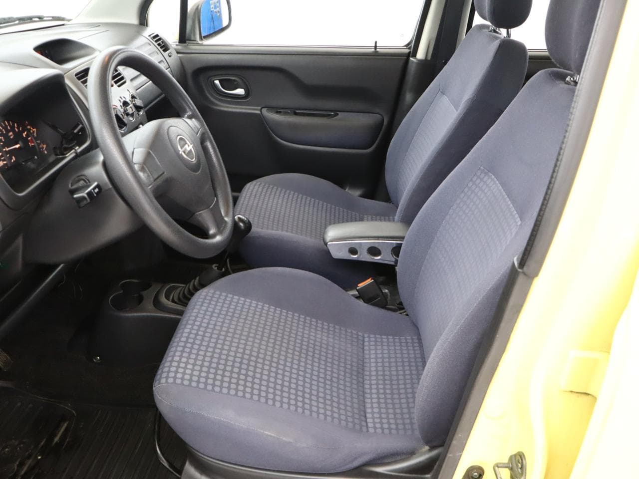 2005 Opel AGILA - 13