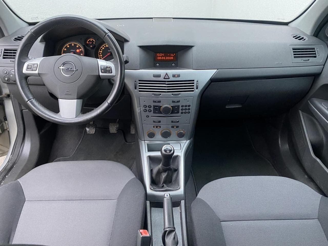2011 Opel ASTRA - 8