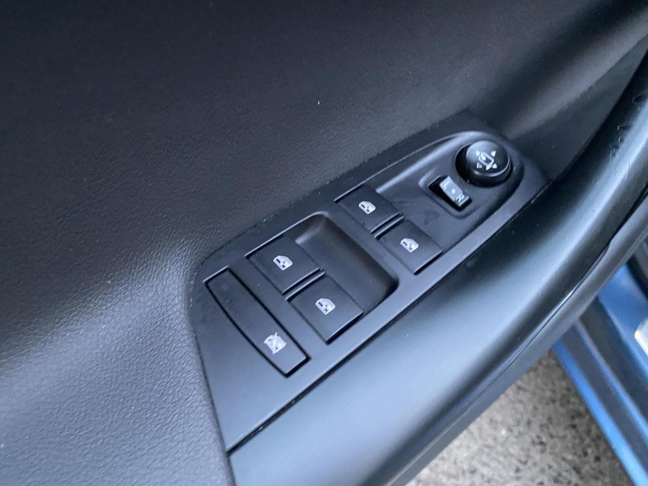 2017 Opel Astra - 13