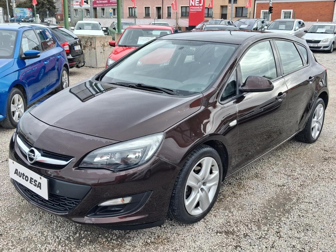 2013 Opel ASTRA - 3