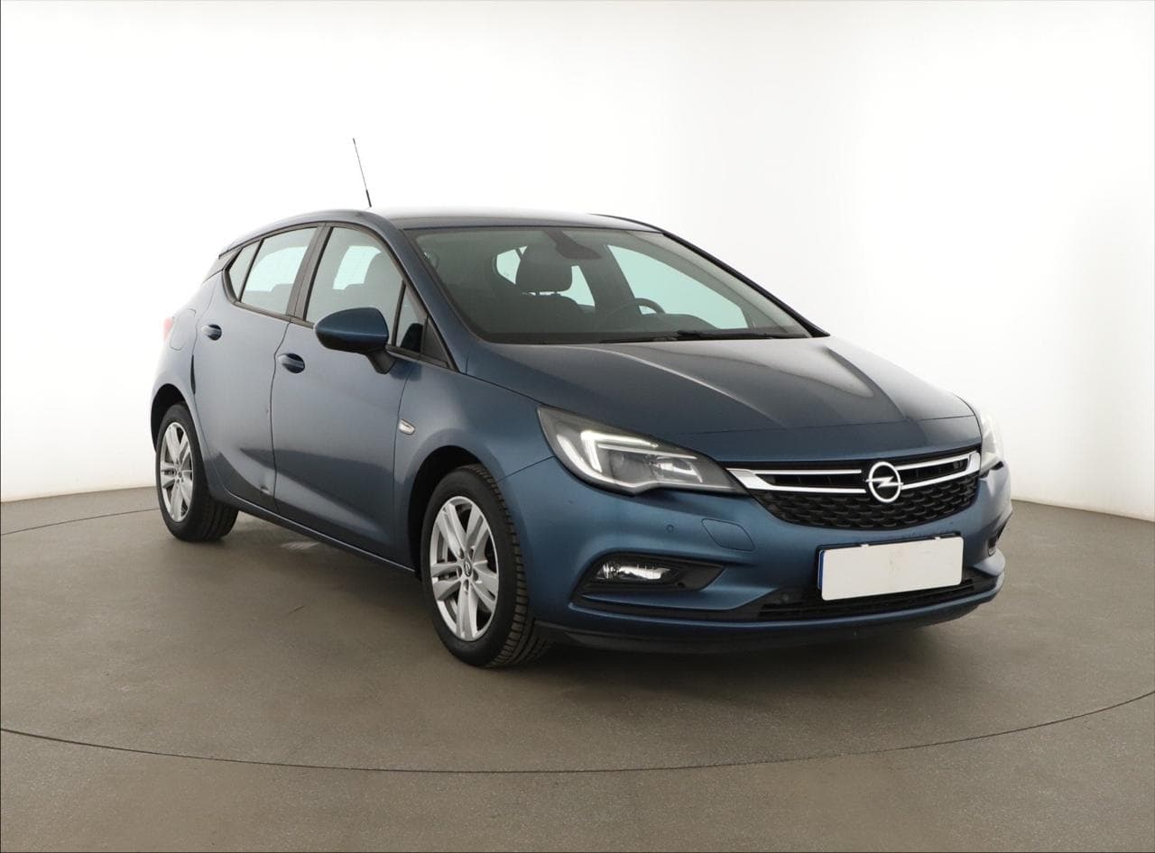 Opel Astra 1.6 CDTI 81kW hatchback