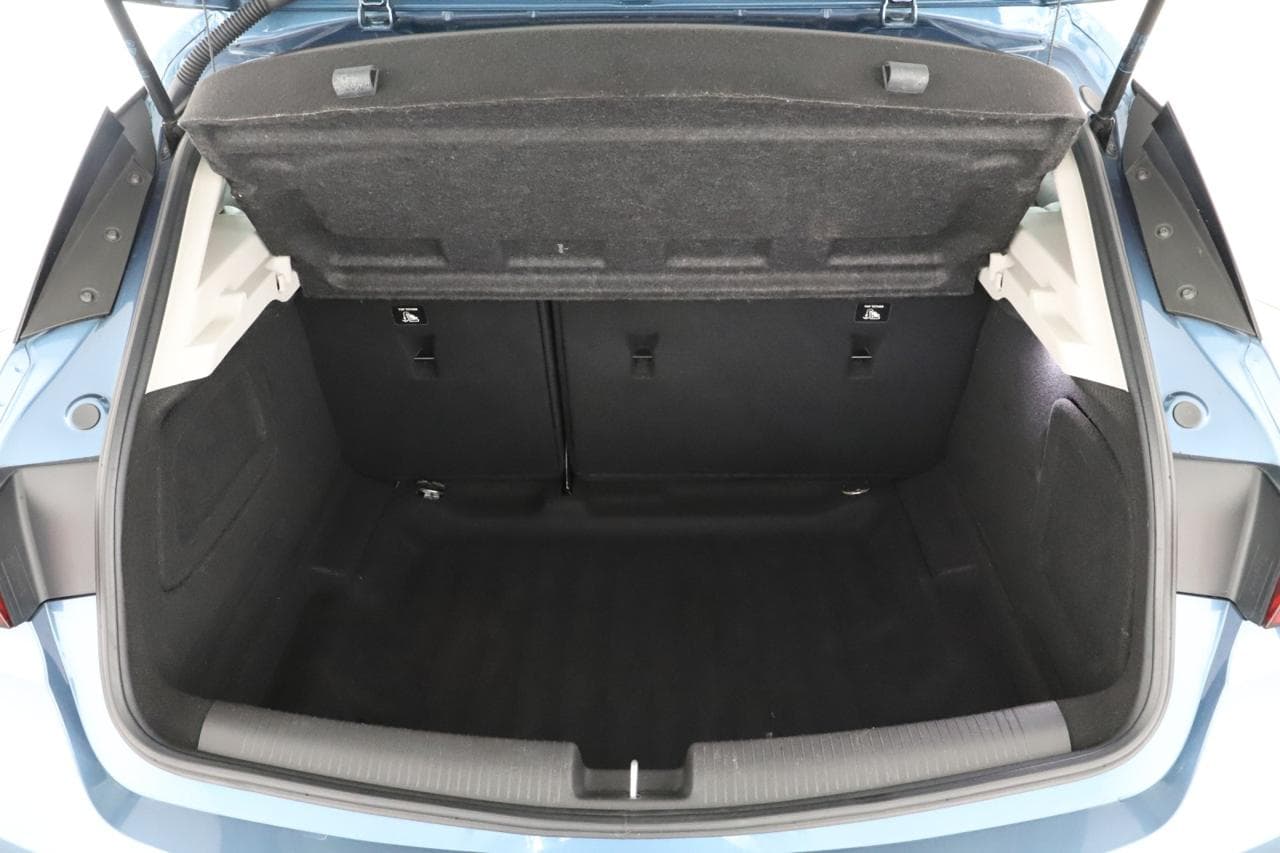 2016 Opel Astra - 16