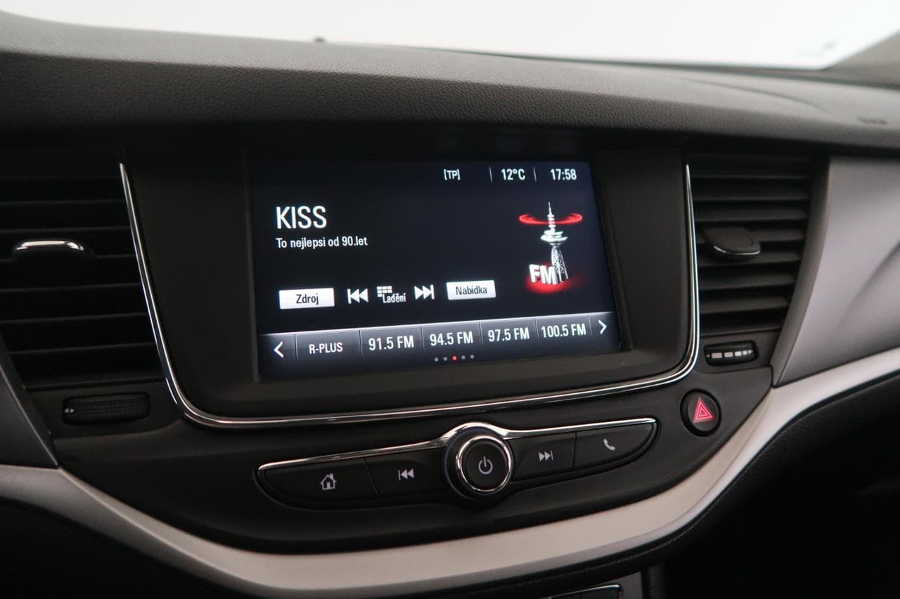 2018 Opel Astra - 18