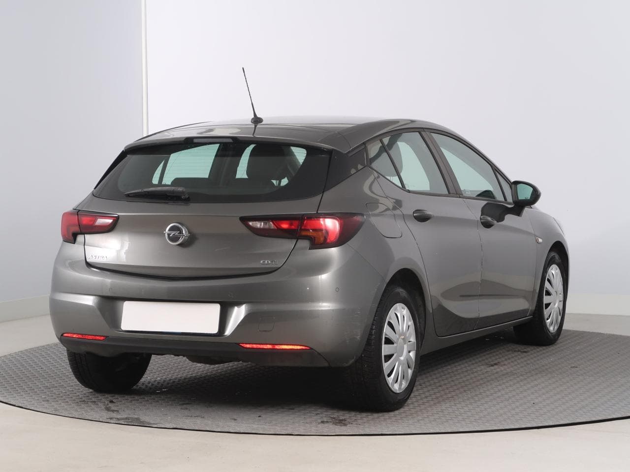 2018 Opel Astra - 7